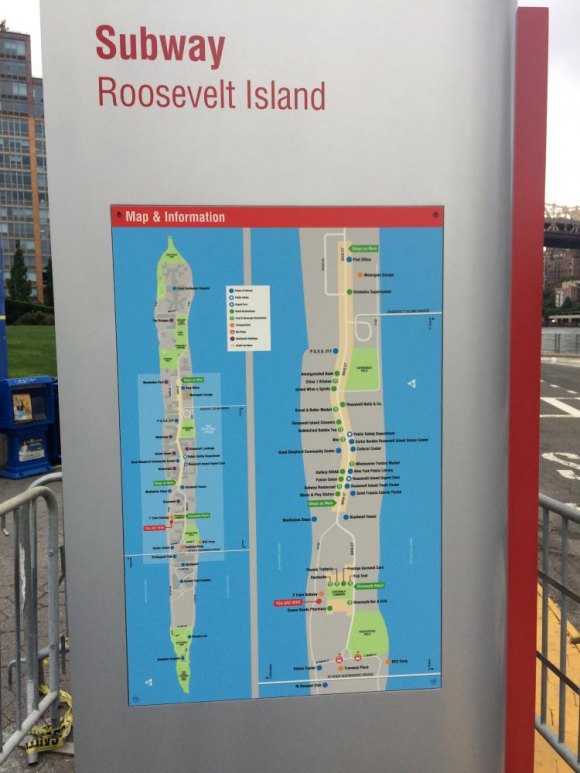 Roosevelt Island Year in Pictures, 2018: Part Two Hudson/Related's underwhelming visitor kiosks appeared, welcomed as better than nothing.